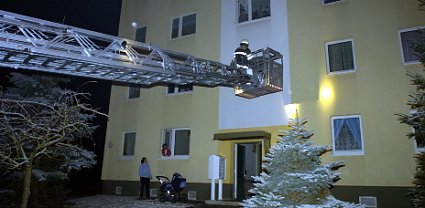 Bild: Gerettet mit Drehleiter