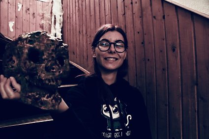 Bild: Anja Lehmbach freut sich schon auf die Gruselfeier