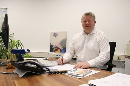 Bild: Der Leiter des Nordth&uuml;ringer Regionalb&uuml;ros der IHK, Christian B&ouml;duel
