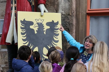 Bild: Anette Grohmann hat sich auf Kinderf&uuml;hrungen spezialisiert