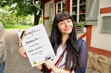 Bild: Neue Stadt- und G&auml;stef&uuml;hrer werden weiter ausgebildet - hier Jessica M&uuml;ller im Jahr 2020