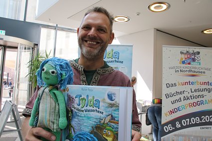 Bild: Ricner Fock hat die "Buchkidsharz" mit gegr&uuml;ndet und freut sich schon auf die n&auml;chste Harzer Kinderbuchmesse im September