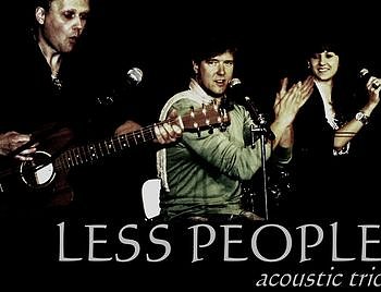 Bild: Less People