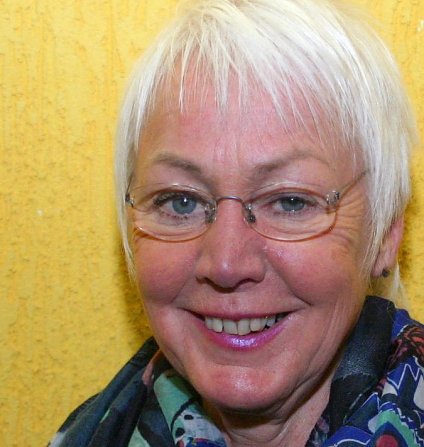 Bild: Ruth Hagene hat das Turnen auch mit 63 Jahren noch nicht aufgegeben