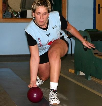 Bild: &Uuml;berragend: Steffi Boenki stellt den Bahnrekord ein.