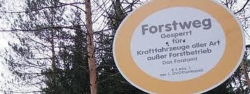 Verbot (Foto: Forstamt)