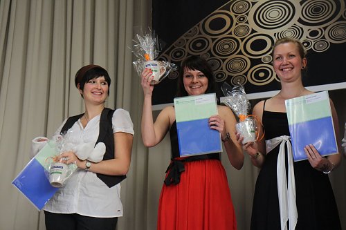 Viele Alumni werden heute ordentlich feiern (Foto: Angelo Glashagel)