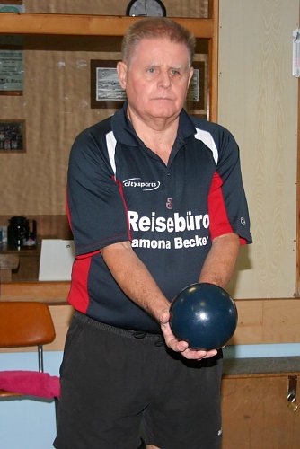 Ein glatter Neuner von Rainer Kr&auml;tzschel im vorletzten Wurf brachte Salza den Sieg. (Foto: R. Kr&auml;tzschel)