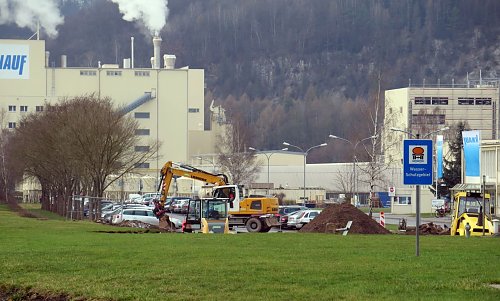 Bei Knauf wird zur Zeit das neue Faserplattenwerk gebaut (Foto: Knauf Deutsche Gipswerke KG)