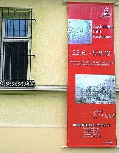 Bild: Werbung am Kunsthaus Meyenburg