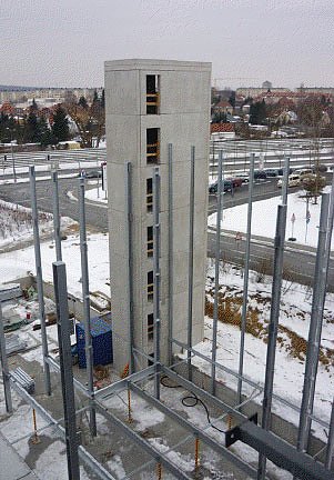 Bild: Treppenhaus im Rohbau