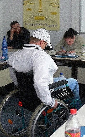 Bild: &Uuml;bung Gebrauch Rollstuhl