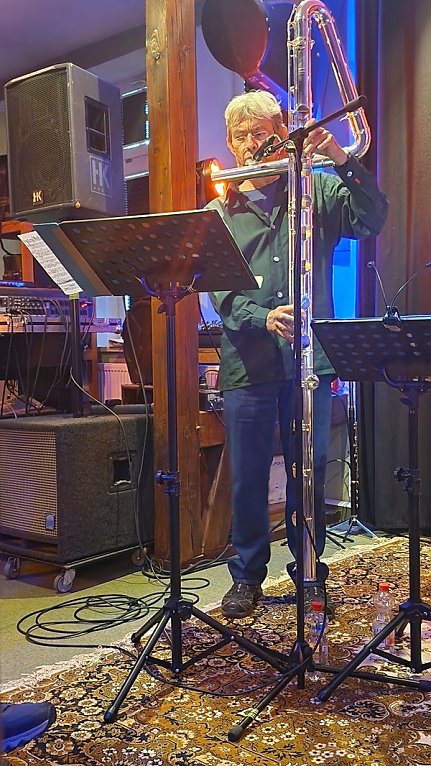 Bild: Michael Heupel an seiner Bassquerfl&ouml;te