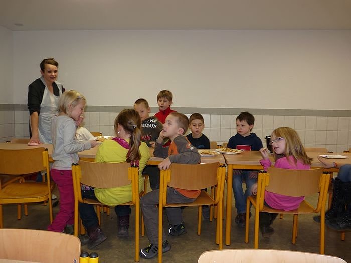 Weihnachtsb&auml;ckerei Kollwitz-Schule (Foto: Karl-Heinz Herrmann)