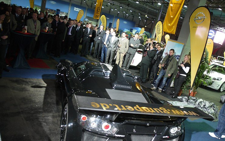 Rund um's Auto (Foto: nnz)