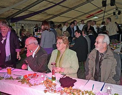 Wieder Ehrenamtliche gewürdigt (Foto: Karl-Heinz Herrmann) Wieder Ehrenamtliche gewürdigt (Foto: Karl-Heinz Herrmann)
