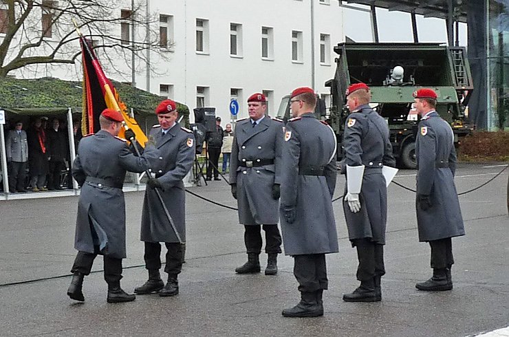 Kommandowechsel in Sondershausen (Foto: Karl-Heinz Herrmann) Kommandowechsel in Sondershausen (Foto: Karl-Heinz Herrmann)