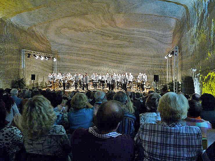 Stimmungsvoller Rahmen (Foto: Karl-Heinz Herrmann)