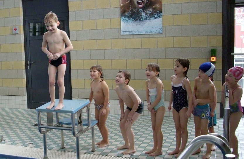 Schwimmkurs Brummkreisel (Foto: privat) Schwimmkurs Brummkreisel (Foto: privat)