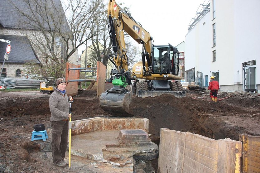 Fragmente ausgegraben (Foto: P. Grabe|Stadtverwaltung Nordhausen)