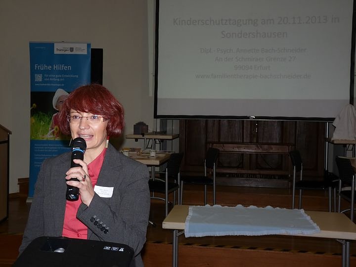 Kinderschutztagung begonnen (Foto: Karl-Heinz Herrmann) Kinderschutztagung begonnen (Foto: Karl-Heinz Herrmann)