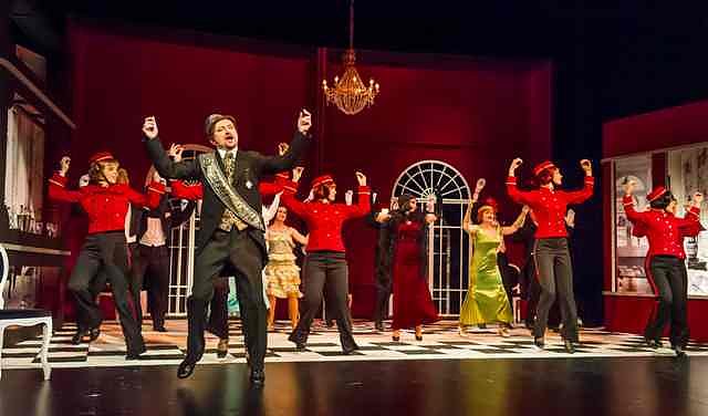Ball im Savoy (Foto: Nordharzer St&auml;dtebundtheater)