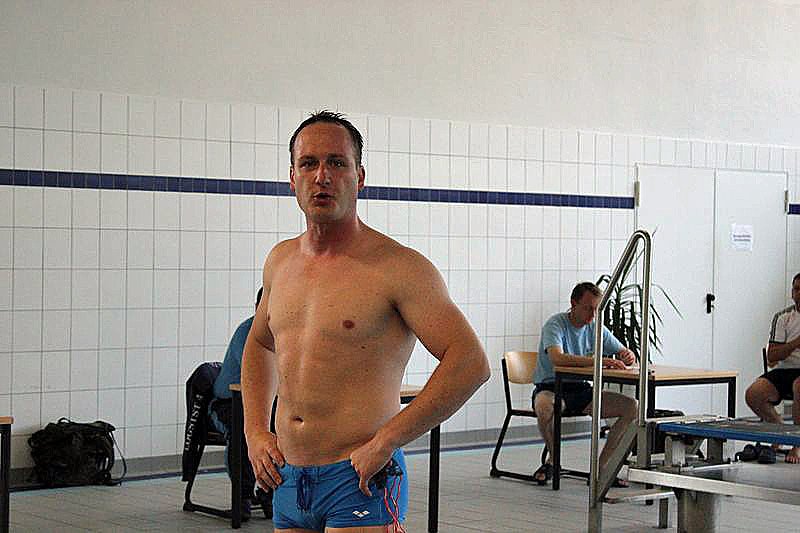 24-Stunden-Schwimmen 2014 gestartet (Foto: Karl-Heinz Herrmann)
