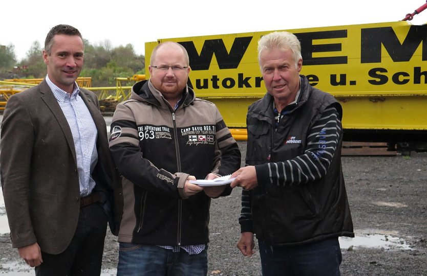 Von links: Niels Neu, Tobias Jung, Hans-Joachim Junker (Foto: NUV)