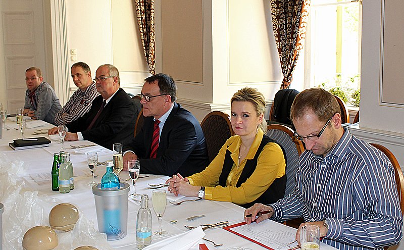 Politik am Mittag im Kyffh&auml;userkreis (Foto: Karl-Heinz Herrmann)