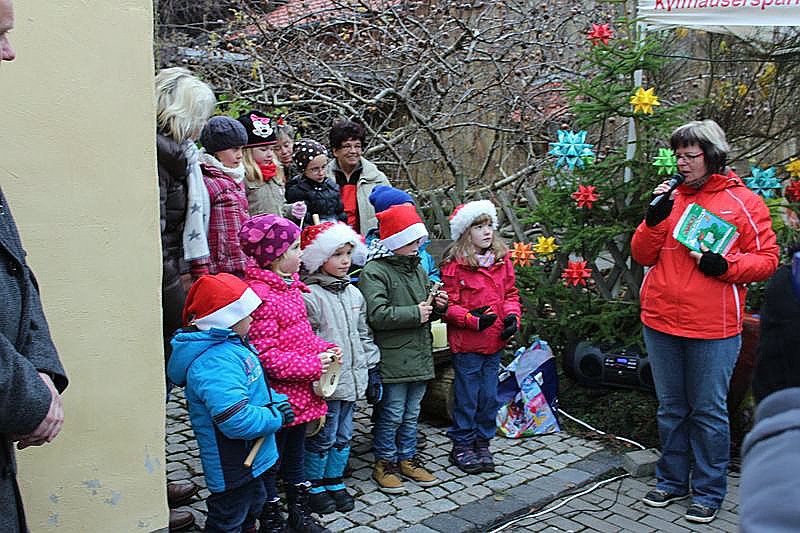 Ist das &uuml;berhaupt ein echter Weihnachtsmann? (Foto: Karl-Heinz Herrmann)