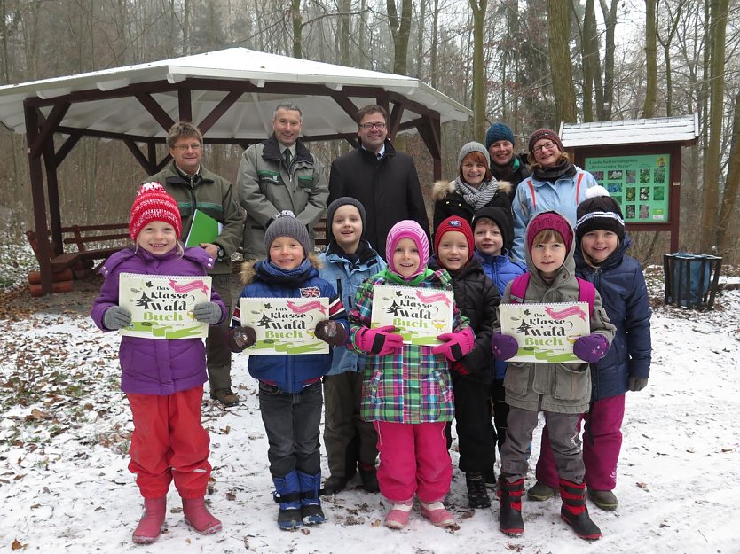 Die "Kleinen Bode-Strolche" aus Kleinbodungen erkundeten heute den Wald bei Bleicherode (Foto: nnz)