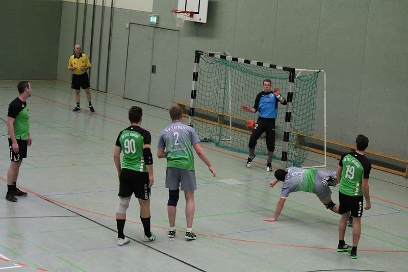 Bittere Niederlage (Foto: Karl-Heinz Herrmann) Bittere Niederlage (Foto: Karl-Heinz Herrmann)