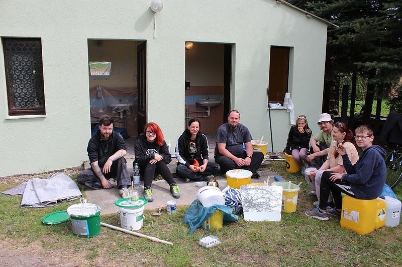 Schwarzburger W&ouml;lfe aktiv (Foto: Karl-Heinz Herrmann)
