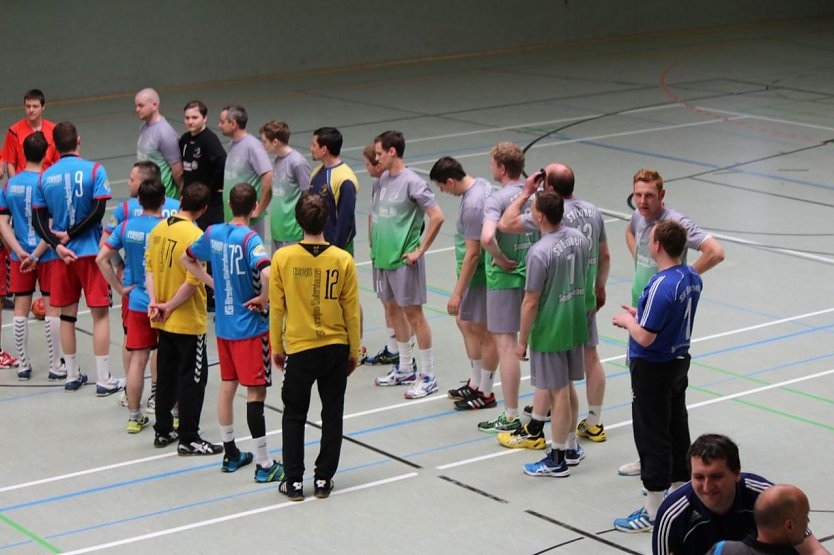 Handball live (Foto: Karl-Heinz Herrmann) Handball live (Foto: Karl-Heinz Herrmann)
