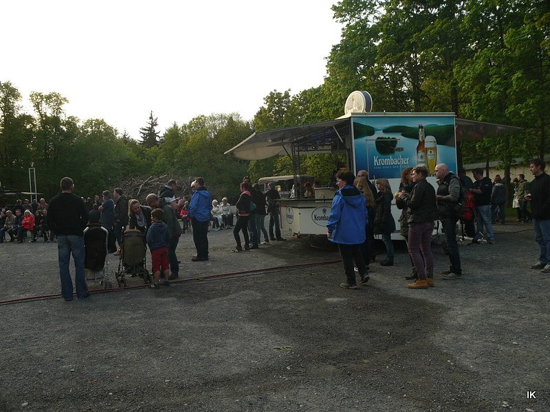 Maifeuer am B&auml;renpark (Foto: Ilka K&uuml;hn)