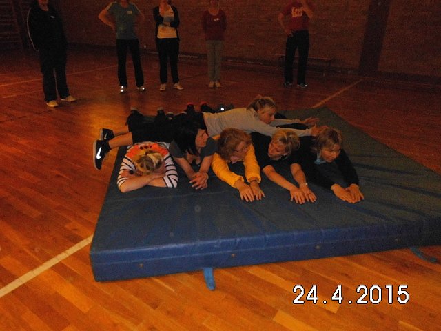 Mit kreativen Aktionen soll die Bewegungsf&auml;higkeit verbessert (Foto: Kreissportbund)