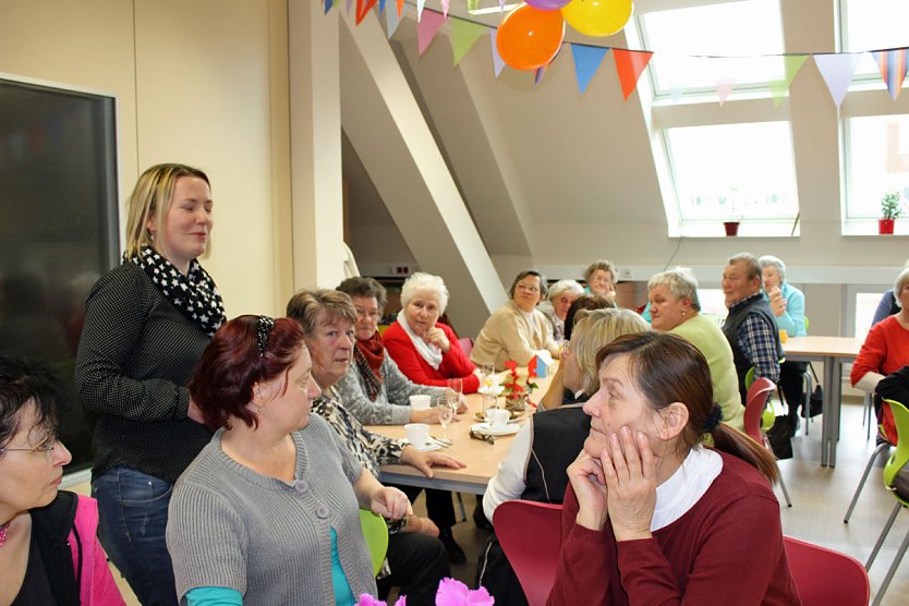 Zwanglose Geburtstagsfeier (Foto: Karl-Heinz Herrmann)