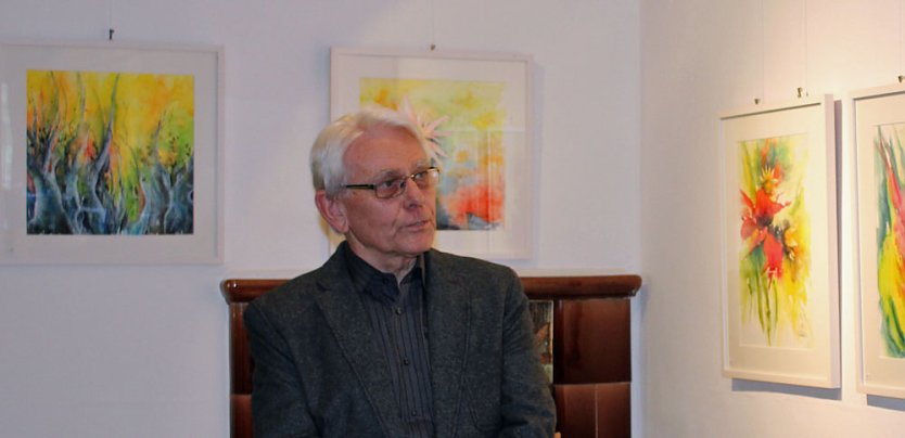 Gespr&auml;ch mit dem K&uuml;nstler (Foto: Karl-Heinz Herrmann)