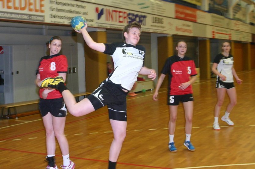 Der NSV Nachwuchs geht weiter auf dem Weg zur Titelverteidigung (Foto: Uwe Tittel) Der NSV Nachwuchs geht weiter auf dem Weg zur Titelverteidigung (Foto: Uwe Tittel)