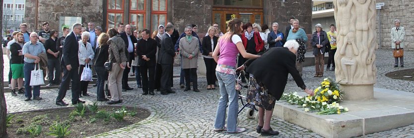 Gedenkveranstaltung zu 71. Jahren Bombardierung Nordhausens (Foto: Angelo Glashagel)