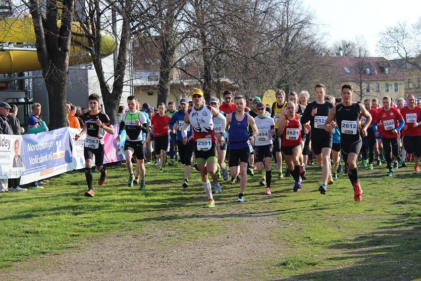 Impressionen vom 38. Kyffh&auml;user Berglauf (Foto: Karl-Heinz Herrmann)