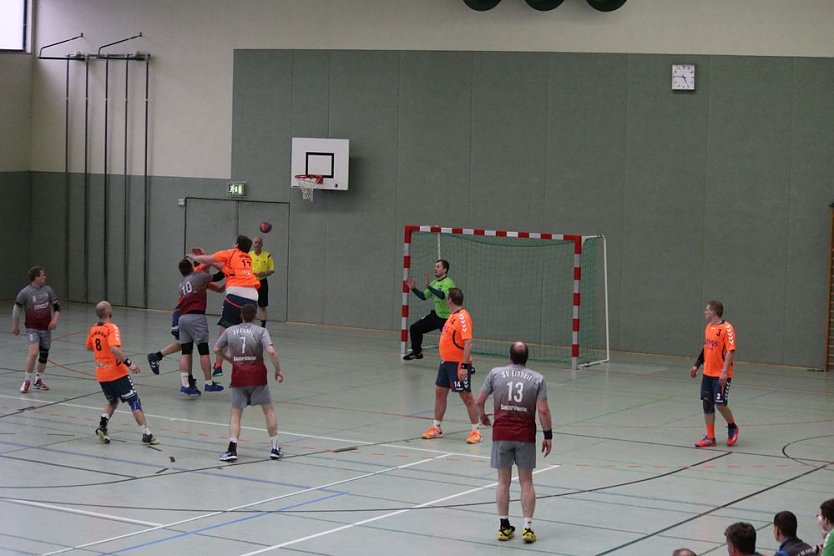 Handballderby: SDH gegen ART (Foto: Karl-Heinz Herrmann)