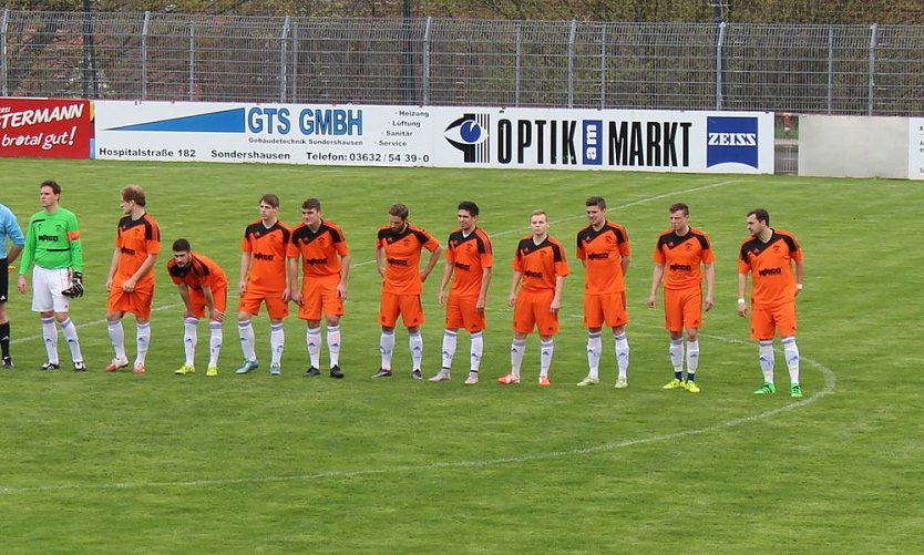 Eintracht Sondershausen mit neuem Trainer (Foto: Karl-Heinz Herrmann)