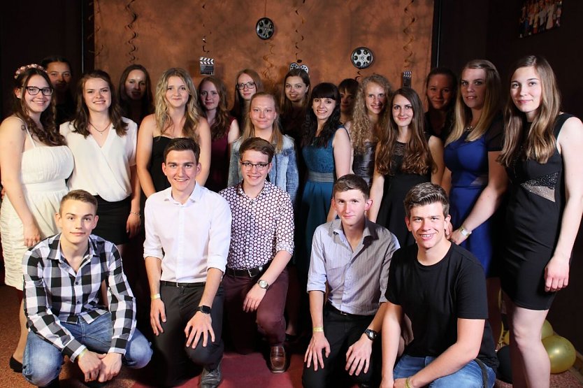 Sch&uuml;lerballkomitee des Herder Gymnasiums 2016 (Foto: Ann Sophie H&ouml;hne)