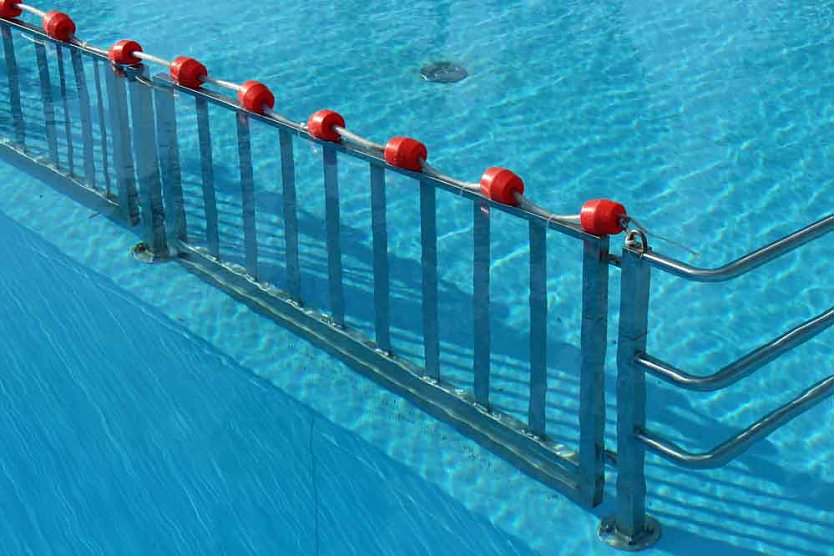 Nach Reparatur Freibadsaison gestartet (Foto: Karl-Heinz Herrmann)