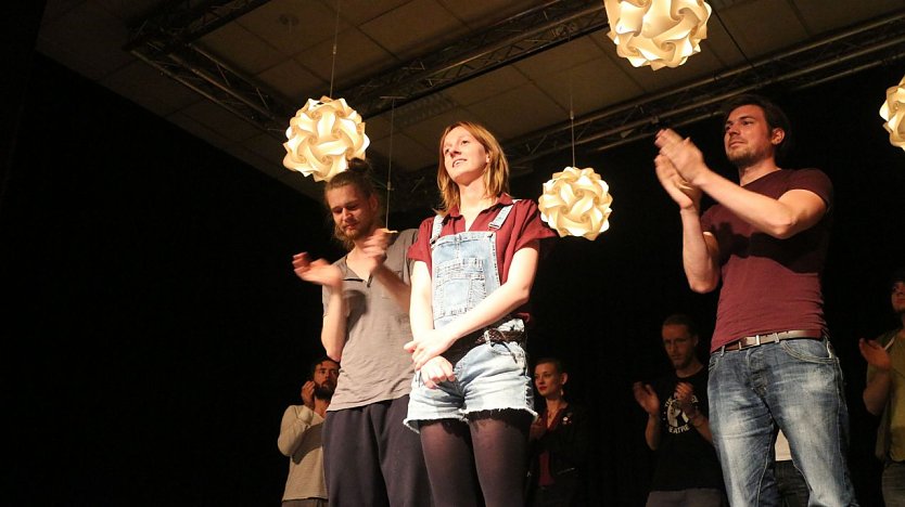 Die drei Finalisten - Sim Panse, Henrike Claire und Daniel Wagner (Foto: Angelo Glashagel)