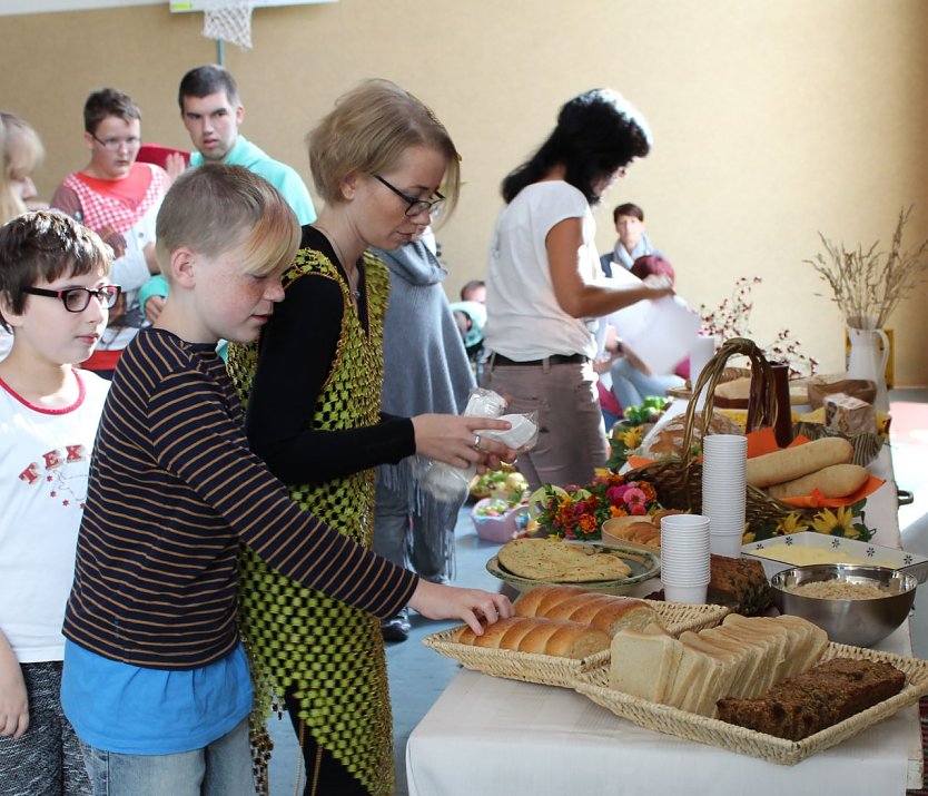 Erntedankfest (Foto: Gabriele Müller) Erntedankfest (Foto: Gabriele Müller)