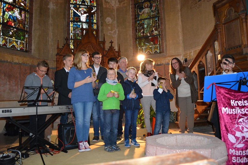 In der Kirche Th&uuml;rungen (Foto: Y. Stechardt-Lauer)