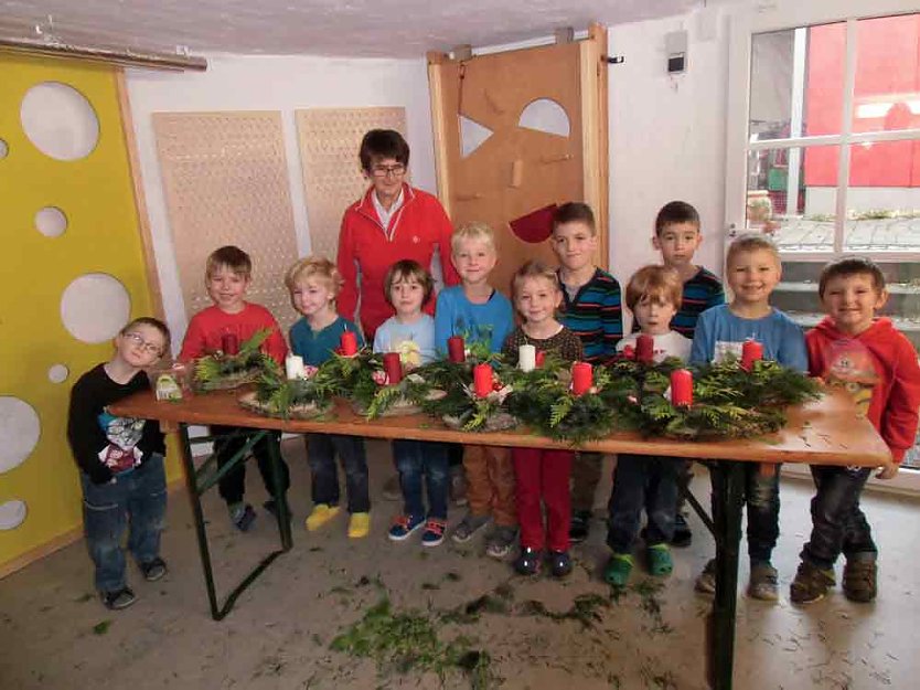 Leuchte, kleine Kerze (Foto: Kindervilla Bad Frankenhausen)