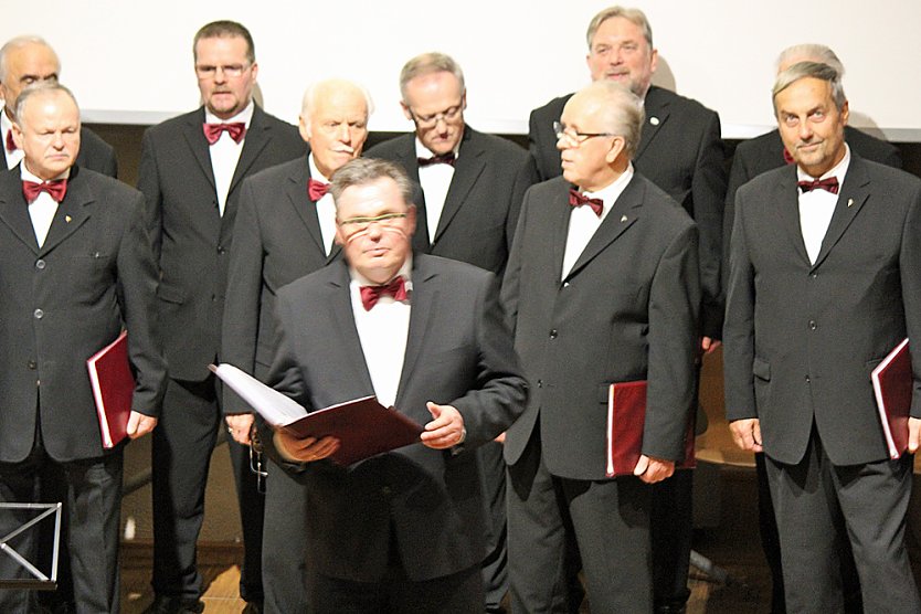 Weihnachtliche Kl&auml;nge in der Cruciskirche (Foto: Karl-Heinz Herrmann)